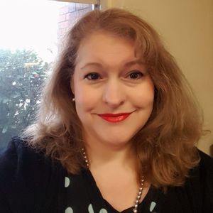 Meet your Posher, Angie